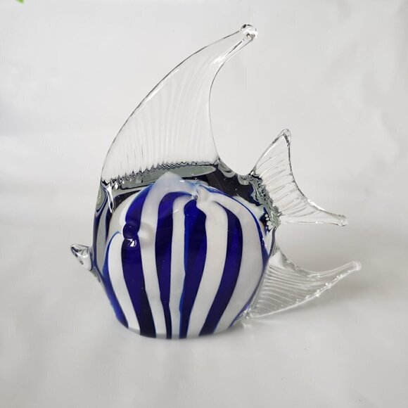 Dynasty Gallery Glass Paperweights Angel Fish Clear White Blue Stripes Set of 2 - Picture 2 of 11